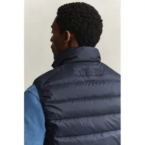 Sleeveless Puffer Jacket Gant image-3