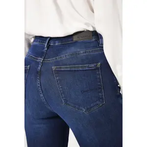 Jeans reto feminino Garcia Celia image-4