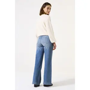 Jeans a gamba larga donna Garcia Celia image-1