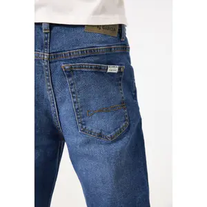 Jeans Dad Fit Kind Garcia Dalino image-4