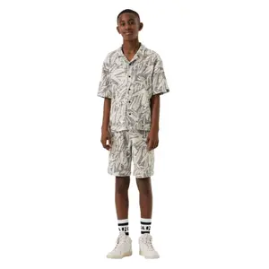 Bermuda em jacquard com estampado infantil Garcia