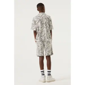 Bermuda em jacquard com estampado infantil Garcia image-1
