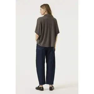 Women's short-sleeved blouse Garcia image-1