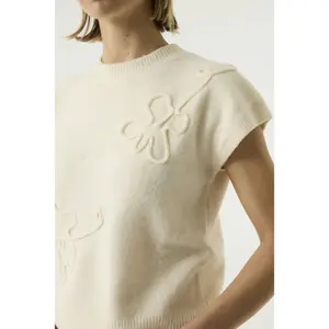 Women's short sleeve sweater Garcia image-4