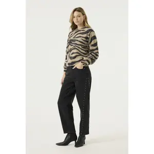 Women's round neck sweater Garcia T260242 image-3
