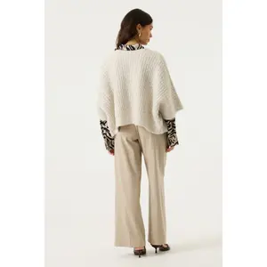 Women's short sleeve cardigan Garcia Oversized Fit image-1