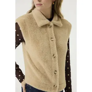 Women's Sleeveless Gilet Garcia T260293 image-3