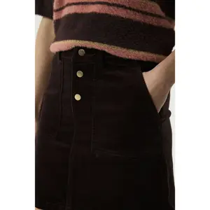 Women's velvet skirt Garcia T260321 image-4