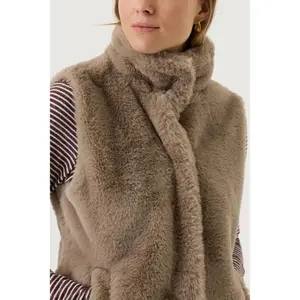 Women's vest Garcia V260290 image-2