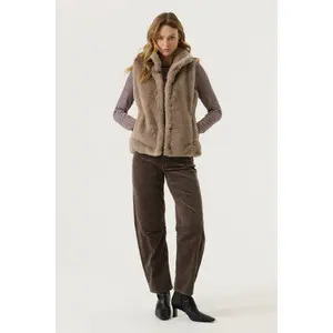 Women's vest Garcia V260290 image-3
