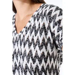 Women's V-neck printed T-shirt Garcia image-3