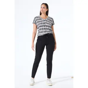 Women's V-neck printed T-shirt Garcia image-4