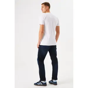 V-neck T-shirt Garcia Basic image-1