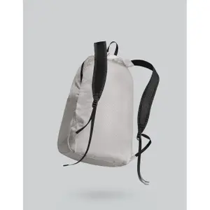 Lightweight and foldable backpack Gaston Luga image-2