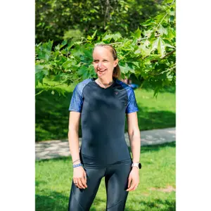 Γυναικείο μπλουζάκι με V λαιμόκοψη Gayaskin Mercure image-1