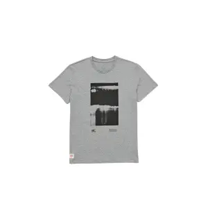 T-shirt Globe Barrels image-0
