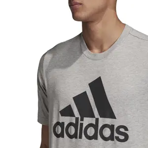 Camiseta adidas Must Haves Badge of Sport image-4