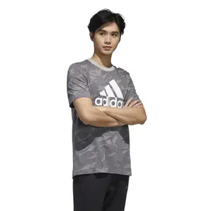 Camiseta adidas Essentials Allover Print image-3