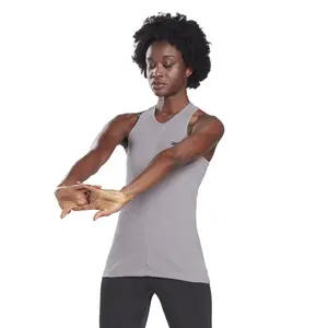 Camiseta de tirantes para mujer Reebok Les Mills® Rib-Knit image-3