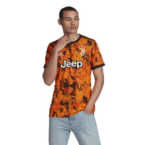 Drittliga-Trikot Juventus Turin 2020/21 image-2
