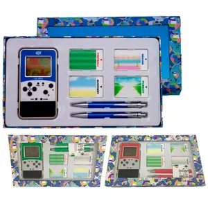 Video game set with 4 games and writing Genérico image-0