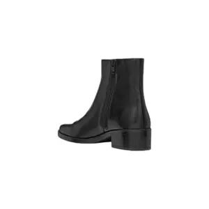 Soft leather ankle boots for women Geox Camexia image-1
