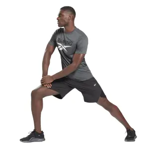 T-shirt Reebok Training Vector image-2