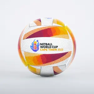 Balón Gilbert Replica image-1