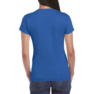 Camiseta de mujer con cuello redondo Gildan Softstyle image-2