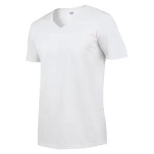 V-neck T-shirt Gildan Softstyle image-1