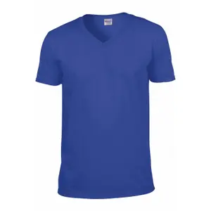 Camiseta con cuello de pico Gildan Softstyle image-0