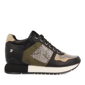 Formadoras de mulheres Gioseppo Easley image-0