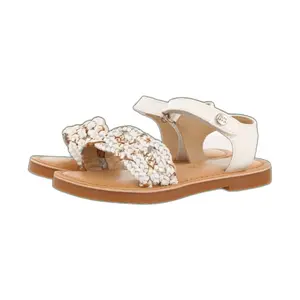 Girl's sandals image-0