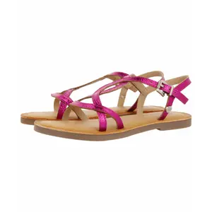 Girl's sandals image-1
