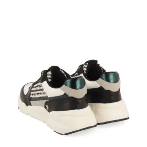 Formadoras de mulheres Gioseppo Raasdorf image-2