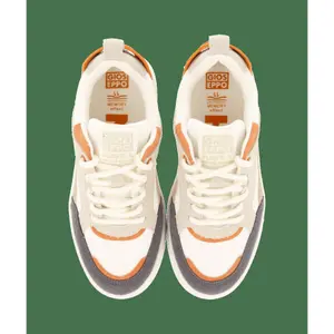 Children's sneakers image-2
