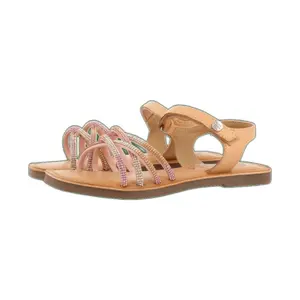 Girl's sandals image-1