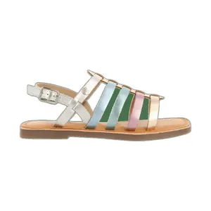 Girl's sandals image-0