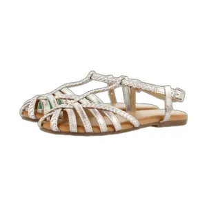 Girl's sandals image-1