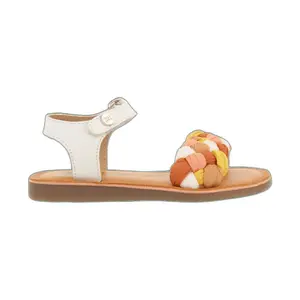 Girl's sandals image-0