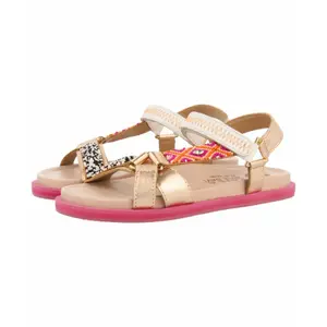 Girl's sandals image-1