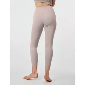 Women's 7/8 high-waisted leggings Girlfriend Collective Compressif image-4