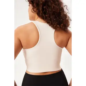 Sports bra Girlfriend Collective Dylan image-3