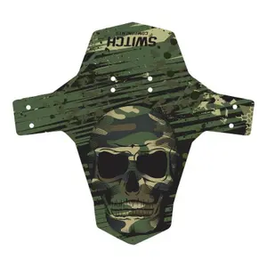 Parafango anteriore teschio e ossa incrociate Gist Switch