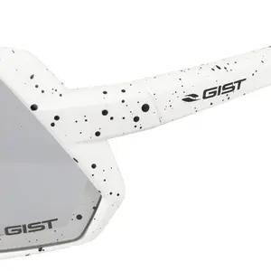 Brillen Gist Mask image-5