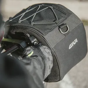 Left Motorcycle Saddlebag Givi Easy-t 18lt image-2