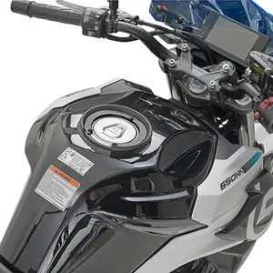 Πείρος δεξαμενής μηχανής Givi Cfmoto 650Nk image-0