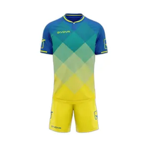 Conjunto de camisa y pantalón corto Givova Shade image-0