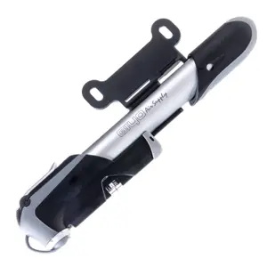 h00-gy-gp61a-teleskopische-handpumpe-aus-aluminium-giyo-100psi-7bar-schwarz-silber-tu