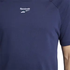 T-shirt Reebok Classics Vector image-5